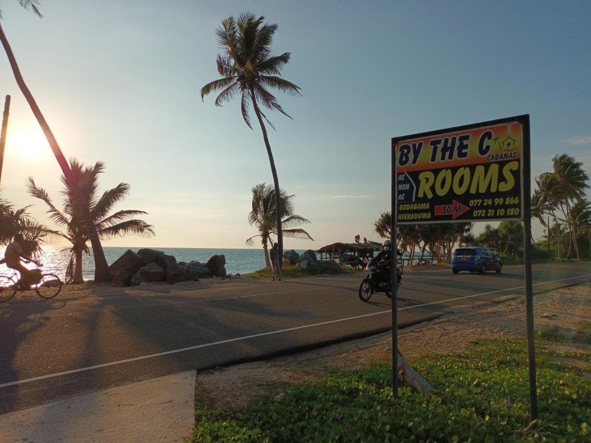 By The C' Cabanas Hikkaduwa Bagian luar foto